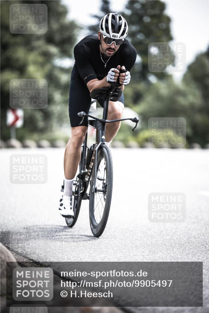 21.06.2026 - 29. Vierlanden-Triathlon H.Heesch http://msf.ph/oto/9905497 21.06.2026 11:38:31 Radfahren 15, 253, 661, 673 meine-sportfotos.de