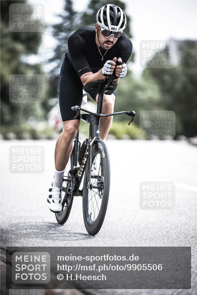 21.06.2026 - 29. Vierlanden-Triathlon H.Heesch http://msf.ph/oto/9905506 21.06.2026 11:38:32 Radfahren 15, 253, 661, 673 meine-sportfotos.de