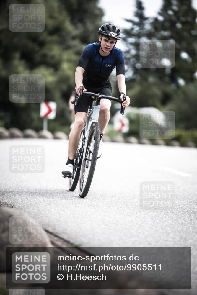 21.06.2026 - 29. Vierlanden-Triathlon H.Heesch http://msf.ph/oto/9905511 21.06.2026 11:42:33 Radfahren 158, 223, 650, 727, 740, 745 meine-sportfotos.de