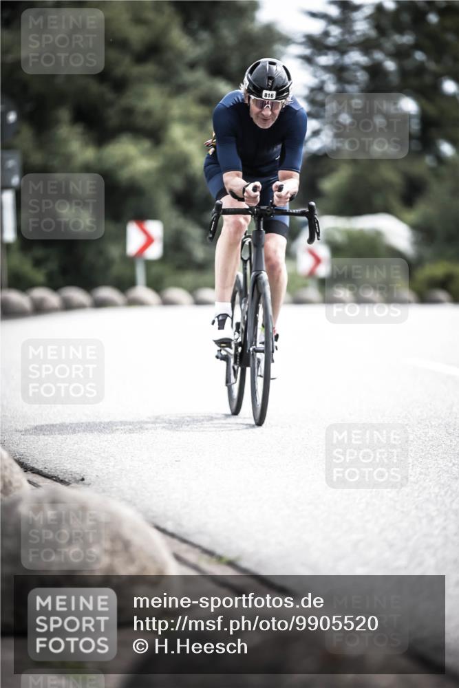 21.06.2026 - 29. Vierlanden-Triathlon H.Heesch http://msf.ph/oto/9905520 21.06.2026 11:39:05 Radfahren 816 meine-sportfotos.de