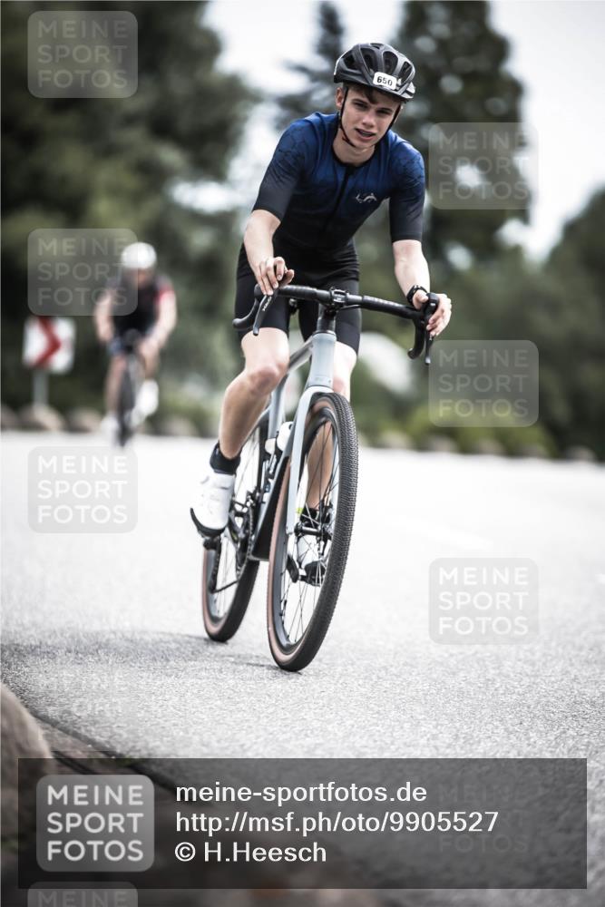 21.06.2026 - 29. Vierlanden-Triathlon H.Heesch http://msf.ph/oto/9905527 21.06.2026 11:42:33 Radfahren 158, 223, 650, 727, 740, 745 meine-sportfotos.de