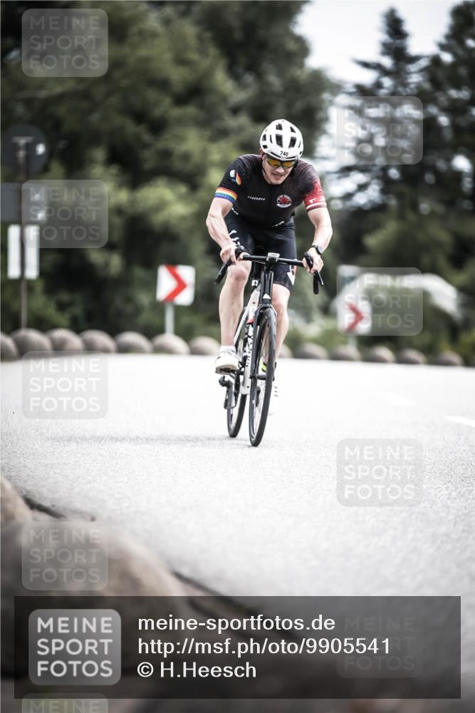 21.06.2026 - 29. Vierlanden-Triathlon H.Heesch http://msf.ph/oto/9905541 21.06.2026 11:42:35 Radfahren 158, 223, 650, 718, 727, 740 meine-sportfotos.de