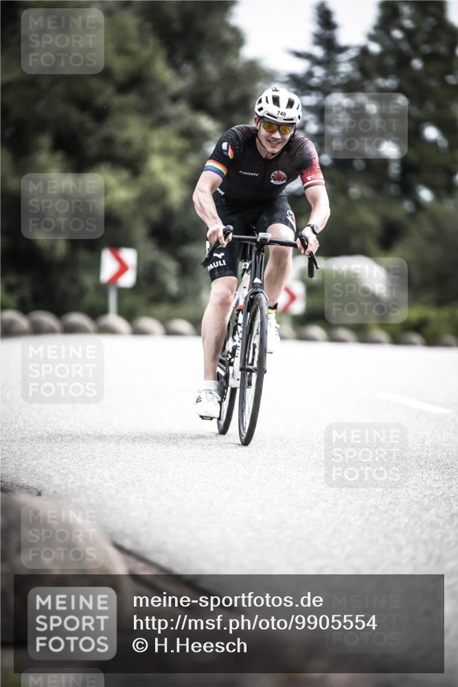 21.06.2026 - 29. Vierlanden-Triathlon H.Heesch http://msf.ph/oto/9905554 21.06.2026 11:42:36 Radfahren 158, 223, 650, 718, 727, 740 meine-sportfotos.de