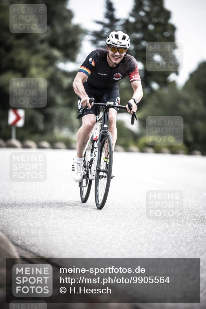 21.06.2026 - 29. Vierlanden-Triathlon H.Heesch http://msf.ph/oto/9905564 21.06.2026 11:42:36 Radfahren 158, 223, 650, 718, 727, 740 meine-sportfotos.de