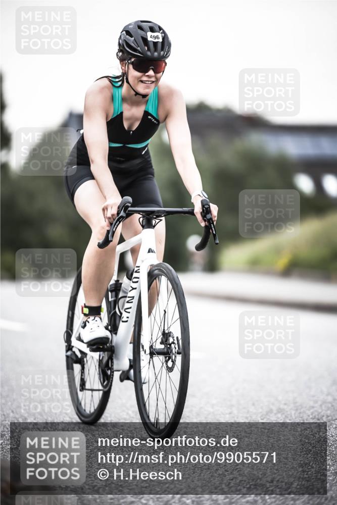 21.06.2026 - 29. Vierlanden-Triathlon H.Heesch http://msf.ph/oto/9905571 21.06.2026 10:24:05 Radfahren 32, 293, 335, 496 meine-sportfotos.de