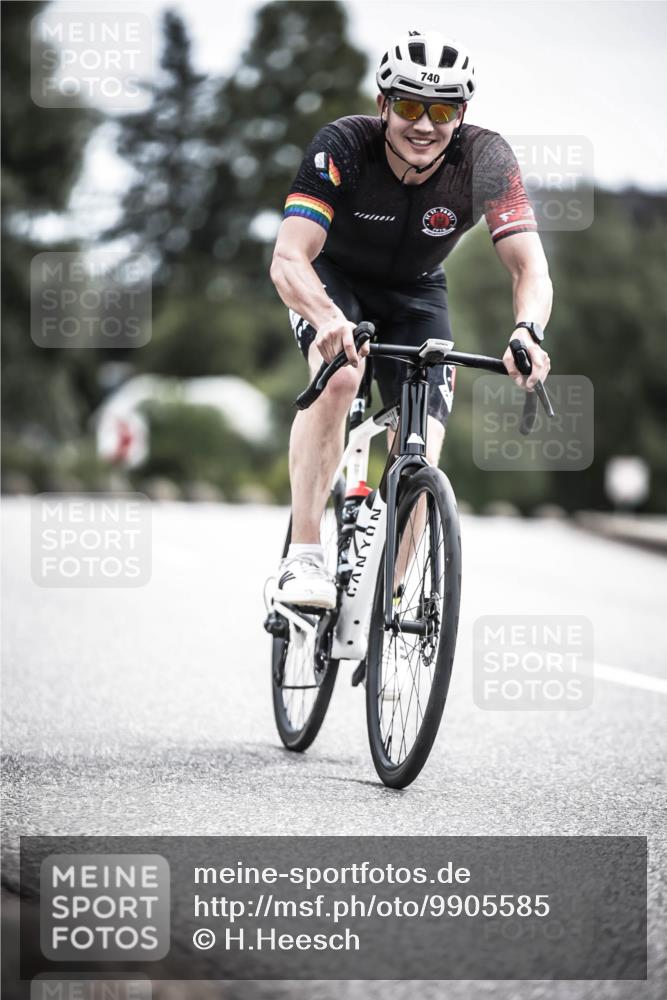 21.06.2026 - 29. Vierlanden-Triathlon H.Heesch http://msf.ph/oto/9905585 21.06.2026 11:42:36 Radfahren 158, 223, 650, 718, 727, 740 meine-sportfotos.de