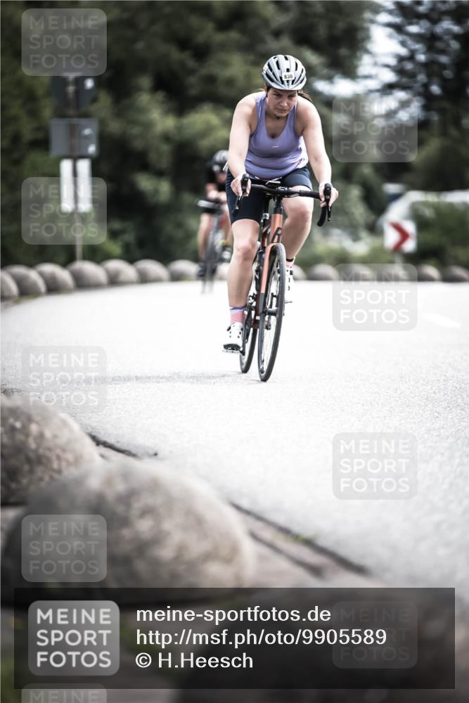 21.06.2026 - 29. Vierlanden-Triathlon H.Heesch http://msf.ph/oto/9905589 21.06.2026 11:39:54 Radfahren 647, 685, 721, 830 meine-sportfotos.de