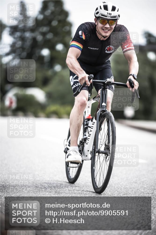 21.06.2026 - 29. Vierlanden-Triathlon H.Heesch http://msf.ph/oto/9905591 21.06.2026 11:42:36 Radfahren 158, 223, 650, 718, 727, 740 meine-sportfotos.de