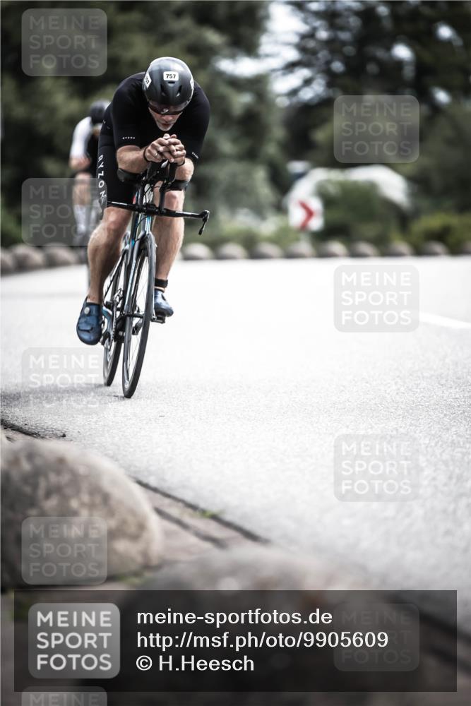 21.06.2026 - 29. Vierlanden-Triathlon H.Heesch http://msf.ph/oto/9905609 21.06.2026 11:42:45 Radfahren 632, 633, 701, 718, 757 meine-sportfotos.de