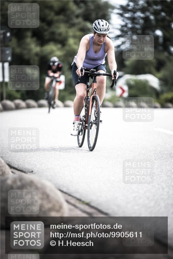 21.06.2026 - 29. Vierlanden-Triathlon H.Heesch http://msf.ph/oto/9905611 21.06.2026 11:39:54 Radfahren 647, 685, 721, 830 meine-sportfotos.de