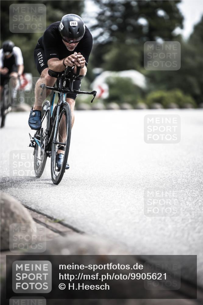 21.06.2026 - 29. Vierlanden-Triathlon H.Heesch http://msf.ph/oto/9905621 21.06.2026 11:42:46 Radfahren 632, 633, 701, 757 meine-sportfotos.de
