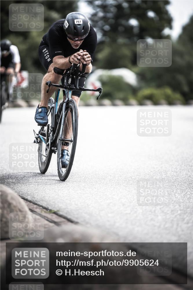 21.06.2026 - 29. Vierlanden-Triathlon H.Heesch http://msf.ph/oto/9905624 21.06.2026 11:42:46 Radfahren 632, 633, 701, 757 meine-sportfotos.de