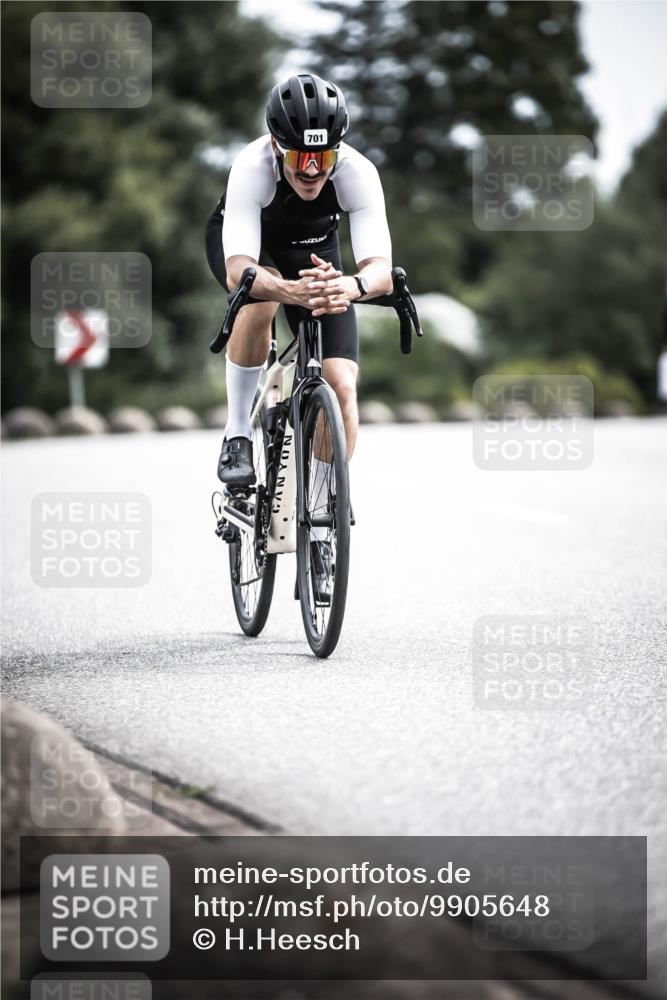21.06.2026 - 29. Vierlanden-Triathlon H.Heesch http://msf.ph/oto/9905648 21.06.2026 11:42:47 Radfahren 632, 633, 701, 757 meine-sportfotos.de