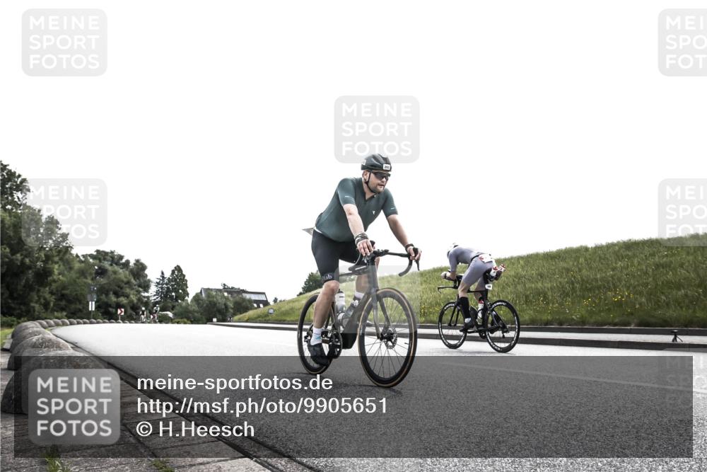 21.06.2026 - 29. Vierlanden-Triathlon H.Heesch http://msf.ph/oto/9905651 21.06.2026 11:12:00 Radfahren 293, 296, 302, 500, 656, 707, 743, 751 meine-sportfotos.de