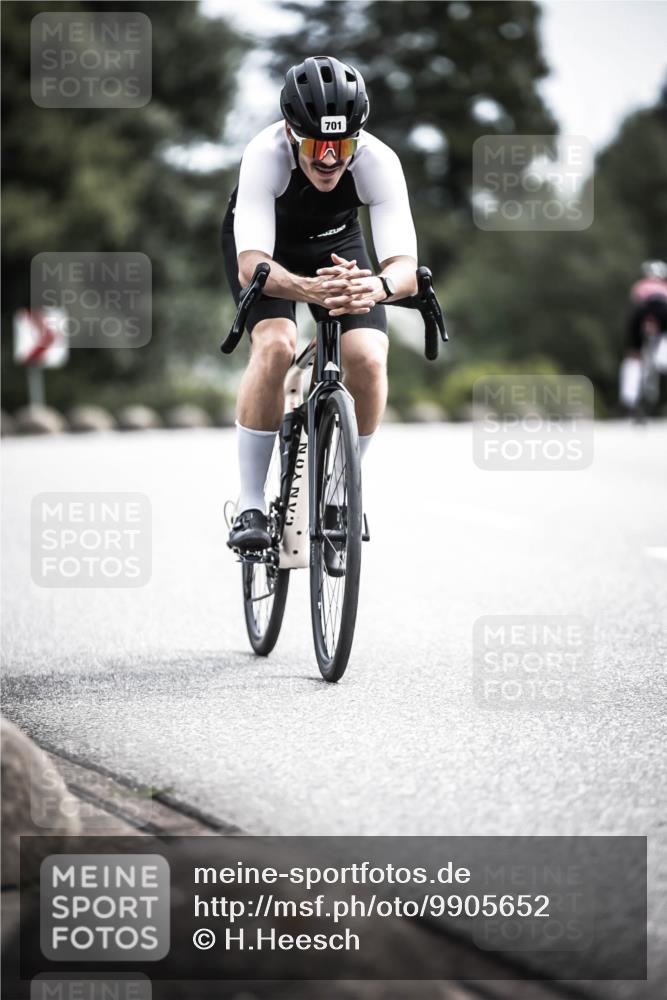21.06.2026 - 29. Vierlanden-Triathlon H.Heesch http://msf.ph/oto/9905652 21.06.2026 11:42:47 Radfahren 632, 633, 701, 757 meine-sportfotos.de