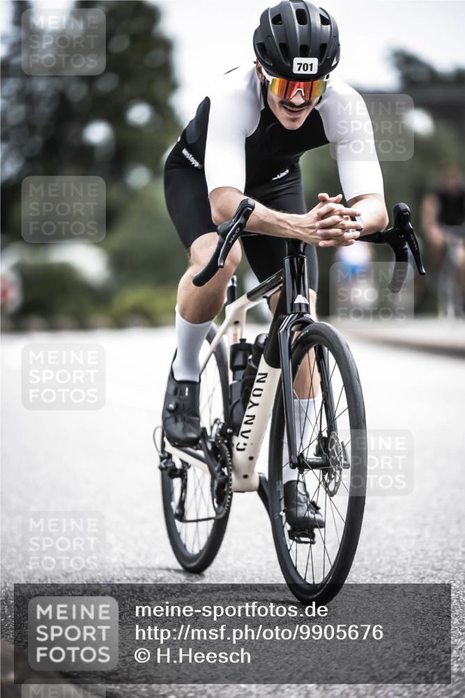 21.06.2026 - 29. Vierlanden-Triathlon H.Heesch http://msf.ph/oto/9905676 21.06.2026 11:42:48 Radfahren 632, 633, 701, 757 meine-sportfotos.de