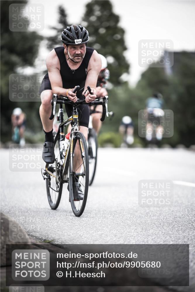 21.06.2026 - 29. Vierlanden-Triathlon H.Heesch http://msf.ph/oto/9905680 21.06.2026 10:24:13 Radfahren 32, 172, 204, 240 meine-sportfotos.de