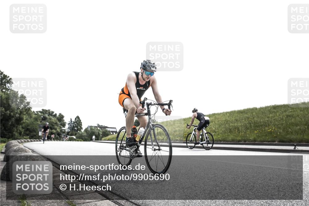 21.06.2026 - 29. Vierlanden-Triathlon H.Heesch http://msf.ph/oto/9905690 21.06.2026 11:13:10 Radfahren 649, 659, 720, 787 meine-sportfotos.de