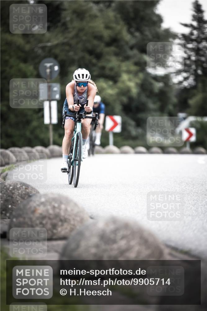 21.06.2026 - 29. Vierlanden-Triathlon H.Heesch http://msf.ph/oto/9905714 21.06.2026 10:24:17 Radfahren 74, 172, 196, 204, 240 meine-sportfotos.de