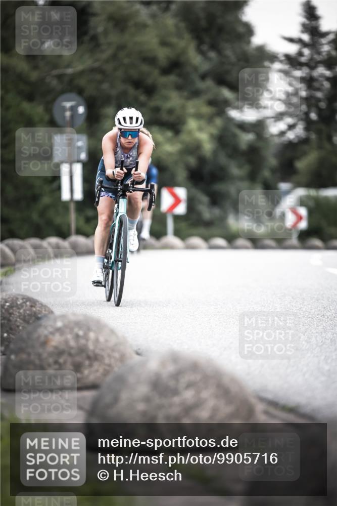 21.06.2026 - 29. Vierlanden-Triathlon H.Heesch http://msf.ph/oto/9905716 21.06.2026 10:24:17 Radfahren 74, 172, 196, 204, 240 meine-sportfotos.de