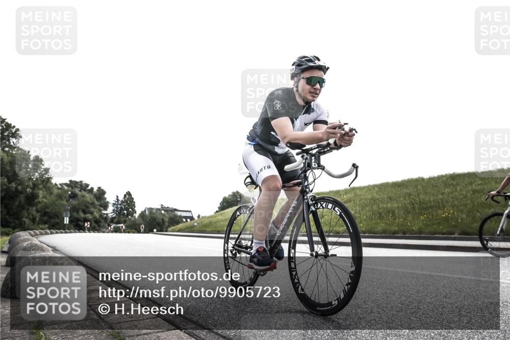 21.06.2026 - 29. Vierlanden-Triathlon H.Heesch http://msf.ph/oto/9905723 21.06.2026 11:13:45 Radfahren 178, 266, 655 meine-sportfotos.de
