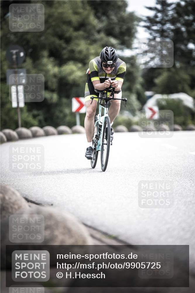 21.06.2026 - 29. Vierlanden-Triathlon H.Heesch http://msf.ph/oto/9905725 21.06.2026 11:43:01 Radfahren 699, 728, 729 meine-sportfotos.de