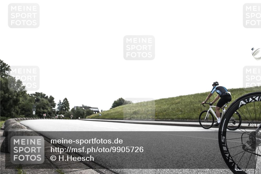 21.06.2026 - 29. Vierlanden-Triathlon H.Heesch http://msf.ph/oto/9905726 21.06.2026 11:13:45 Radfahren 178, 266, 655 meine-sportfotos.de