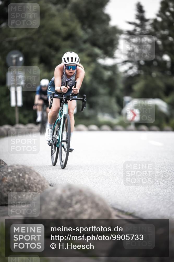 21.06.2026 - 29. Vierlanden-Triathlon H.Heesch http://msf.ph/oto/9905733 21.06.2026 10:24:17 Radfahren 74, 172, 196, 204, 240 meine-sportfotos.de