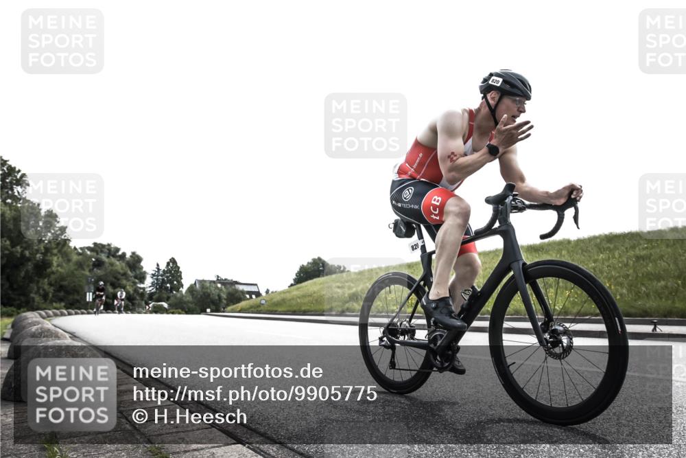 21.06.2026 - 29. Vierlanden-Triathlon H.Heesch http://msf.ph/oto/9905775 21.06.2026 11:14:55 Radfahren 628, 713, 747, 820 meine-sportfotos.de