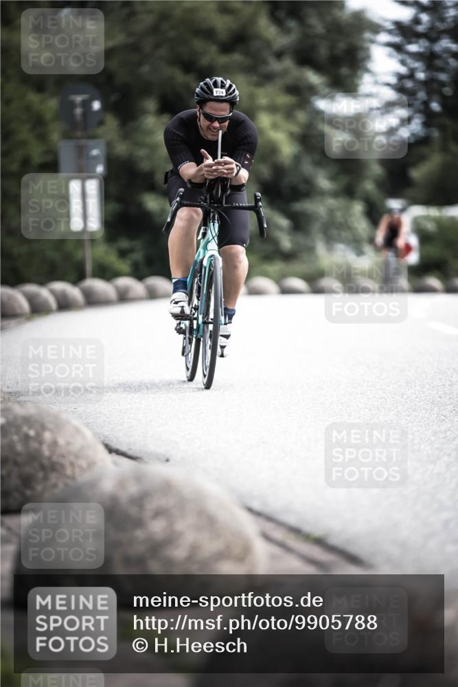 21.06.2026 - 29. Vierlanden-Triathlon H.Heesch http://msf.ph/oto/9905788 21.06.2026 11:40:02 Radfahren 641, 685, 739, 850 meine-sportfotos.de