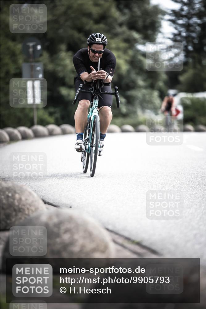 21.06.2026 - 29. Vierlanden-Triathlon H.Heesch http://msf.ph/oto/9905793 21.06.2026 11:40:02 Radfahren 641, 685, 739, 850 meine-sportfotos.de
