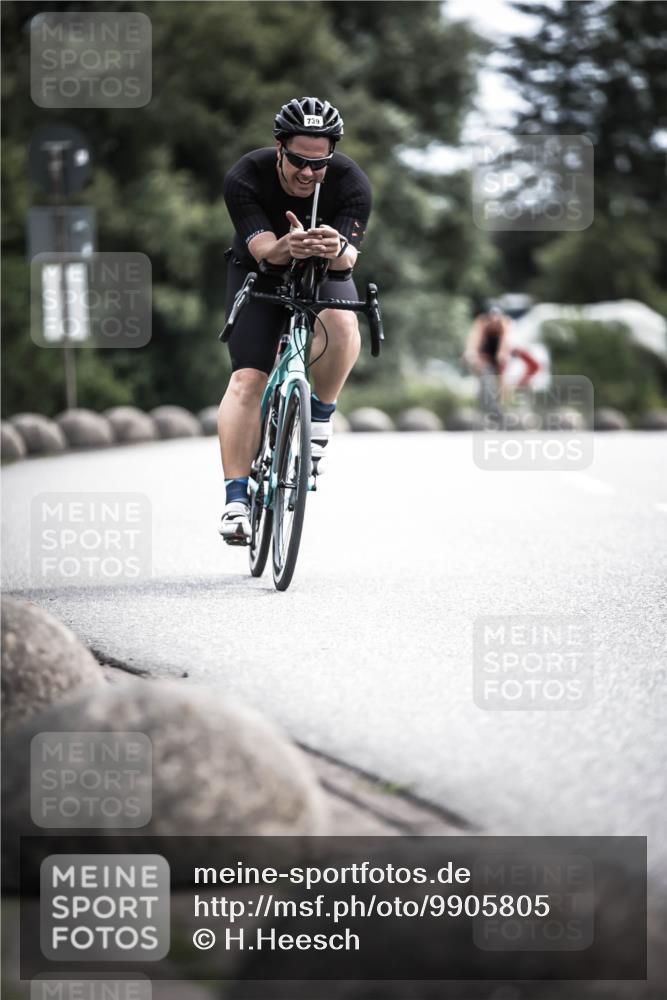 21.06.2026 - 29. Vierlanden-Triathlon H.Heesch http://msf.ph/oto/9905805 21.06.2026 11:40:02 Radfahren 641, 685, 739, 850 meine-sportfotos.de