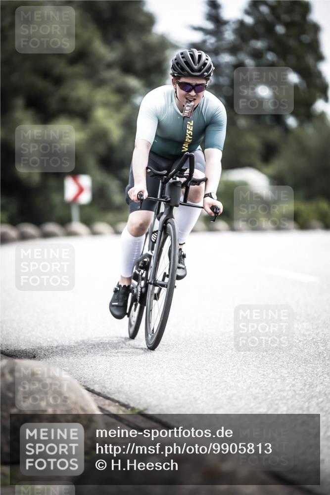 21.06.2026 - 29. Vierlanden-Triathlon H.Heesch http://msf.ph/oto/9905813 21.06.2026 11:43:18 Radfahren 41, 213, 707, 717 meine-sportfotos.de