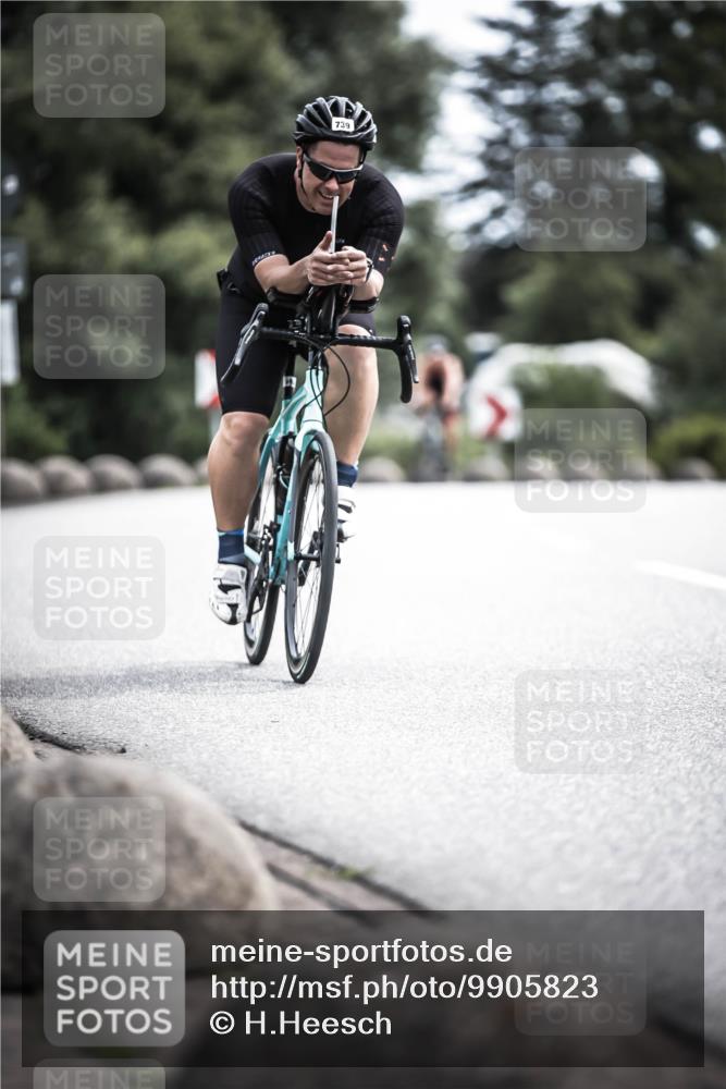 21.06.2026 - 29. Vierlanden-Triathlon H.Heesch http://msf.ph/oto/9905823 21.06.2026 11:40:03 Radfahren 641, 739, 850 meine-sportfotos.de