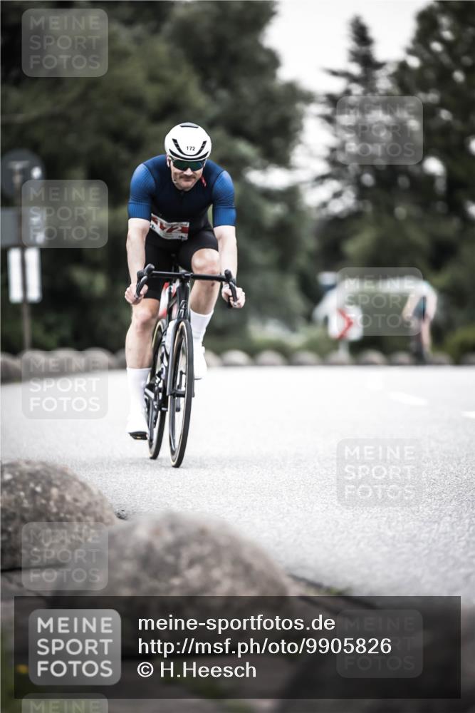 21.06.2026 - 29. Vierlanden-Triathlon H.Heesch http://msf.ph/oto/9905826 21.06.2026 10:24:20 Radfahren 74, 172, 196, 240, 377, 545 meine-sportfotos.de