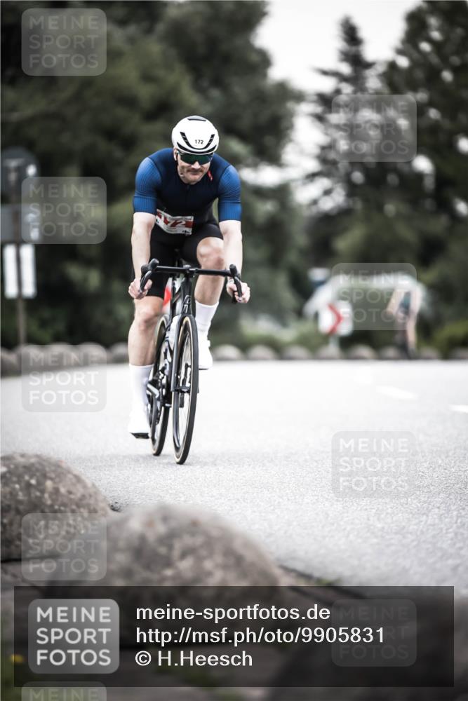 21.06.2026 - 29. Vierlanden-Triathlon H.Heesch http://msf.ph/oto/9905831 21.06.2026 10:24:20 Radfahren 74, 172, 196, 240, 377, 545 meine-sportfotos.de