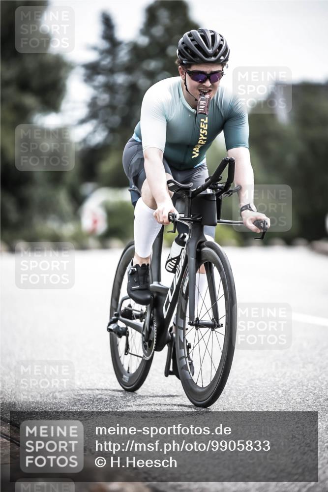 21.06.2026 - 29. Vierlanden-Triathlon H.Heesch http://msf.ph/oto/9905833 21.06.2026 11:43:19 Radfahren 41, 213, 717 meine-sportfotos.de