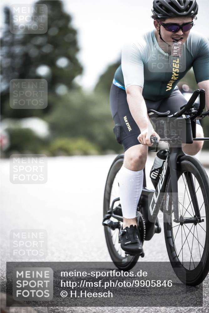 21.06.2026 - 29. Vierlanden-Triathlon H.Heesch http://msf.ph/oto/9905846 21.06.2026 11:43:19 Radfahren 41, 213, 717 meine-sportfotos.de