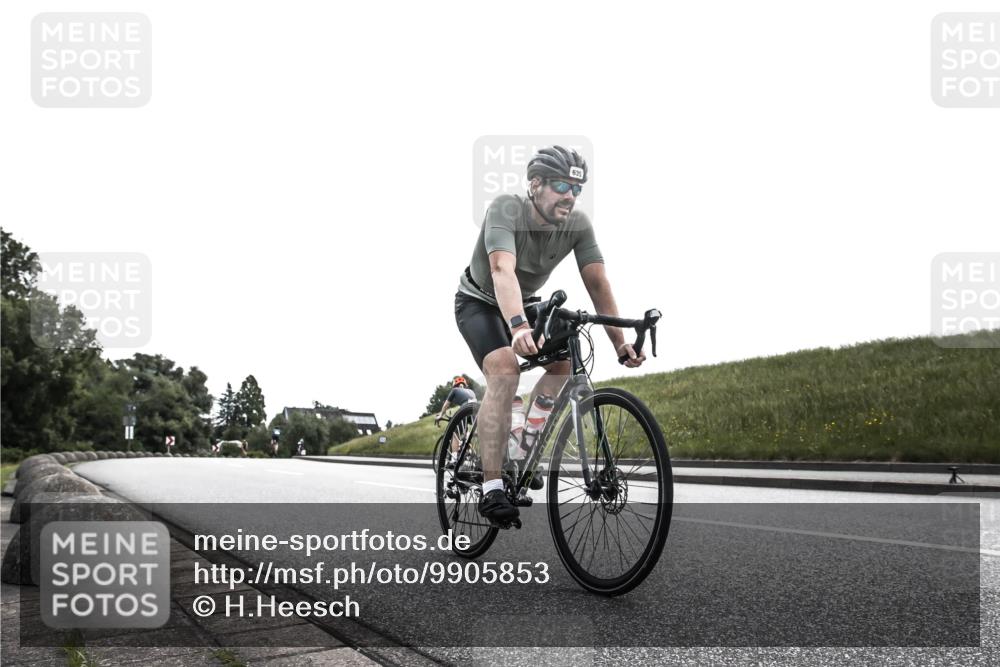 21.06.2026 - 29. Vierlanden-Triathlon H.Heesch http://msf.ph/oto/9905853 21.06.2026 11:18:13 Radfahren 635 meine-sportfotos.de