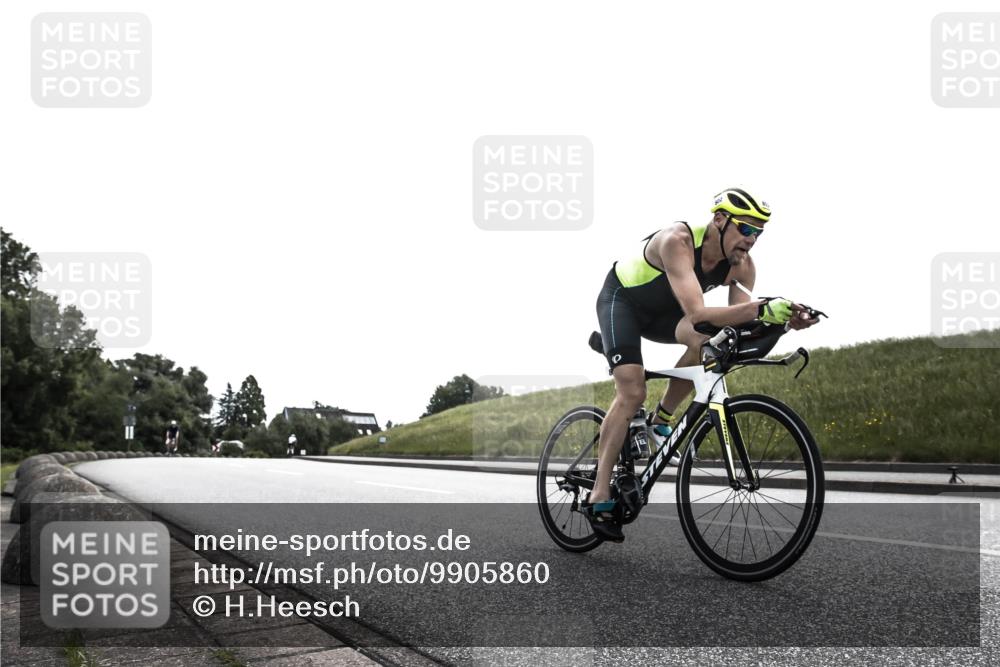 21.06.2026 - 29. Vierlanden-Triathlon H.Heesch http://msf.ph/oto/9905860 21.06.2026 11:18:30 Radfahren 177, 773, 802 meine-sportfotos.de