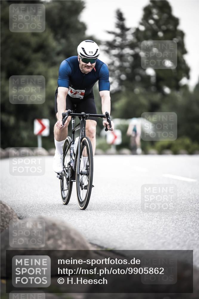 21.06.2026 - 29. Vierlanden-Triathlon H.Heesch http://msf.ph/oto/9905862 21.06.2026 10:24:20 Radfahren 74, 172, 196, 240, 377, 545 meine-sportfotos.de