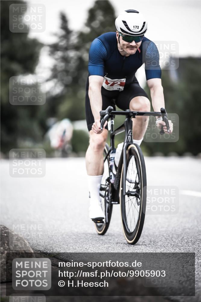 21.06.2026 - 29. Vierlanden-Triathlon H.Heesch http://msf.ph/oto/9905903 21.06.2026 10:24:21 Radfahren 74, 172, 196, 240, 377, 545 meine-sportfotos.de
