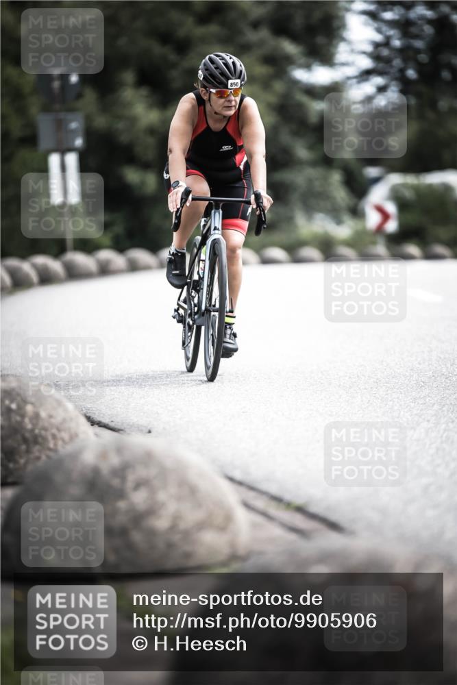 21.06.2026 - 29. Vierlanden-Triathlon H.Heesch http://msf.ph/oto/9905906 21.06.2026 11:40:08 Radfahren 87, 688, 850 meine-sportfotos.de