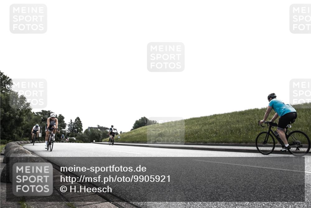 21.06.2026 - 29. Vierlanden-Triathlon H.Heesch http://msf.ph/oto/9905921 21.06.2026 11:20:05 Radfahren 20, 301 meine-sportfotos.de