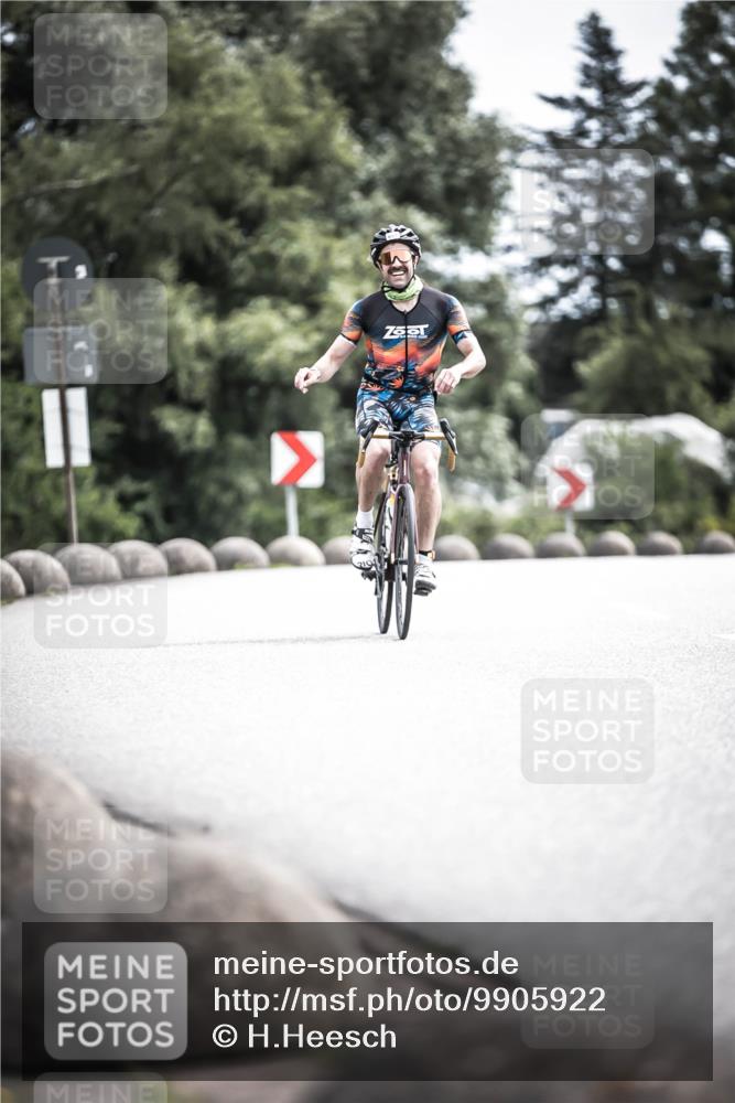 21.06.2026 - 29. Vierlanden-Triathlon H.Heesch http://msf.ph/oto/9905922 21.06.2026 11:43:34 Radfahren 278, 628, 657, 687, 689, 720, 731 meine-sportfotos.de