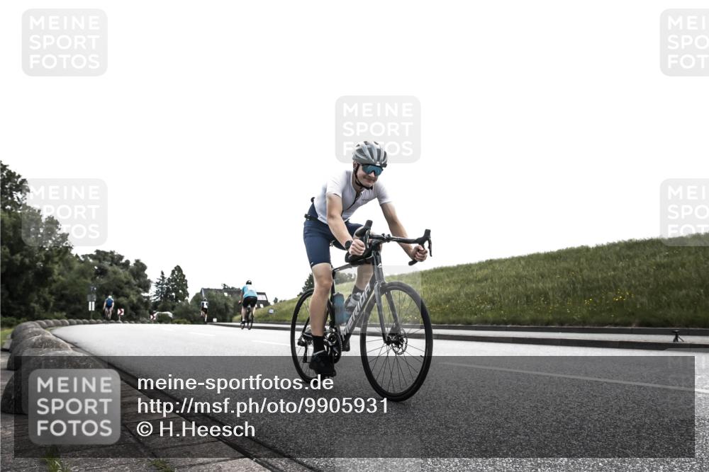 21.06.2026 - 29. Vierlanden-Triathlon H.Heesch http://msf.ph/oto/9905931 21.06.2026 11:20:07 Radfahren 20, 301, 782 meine-sportfotos.de