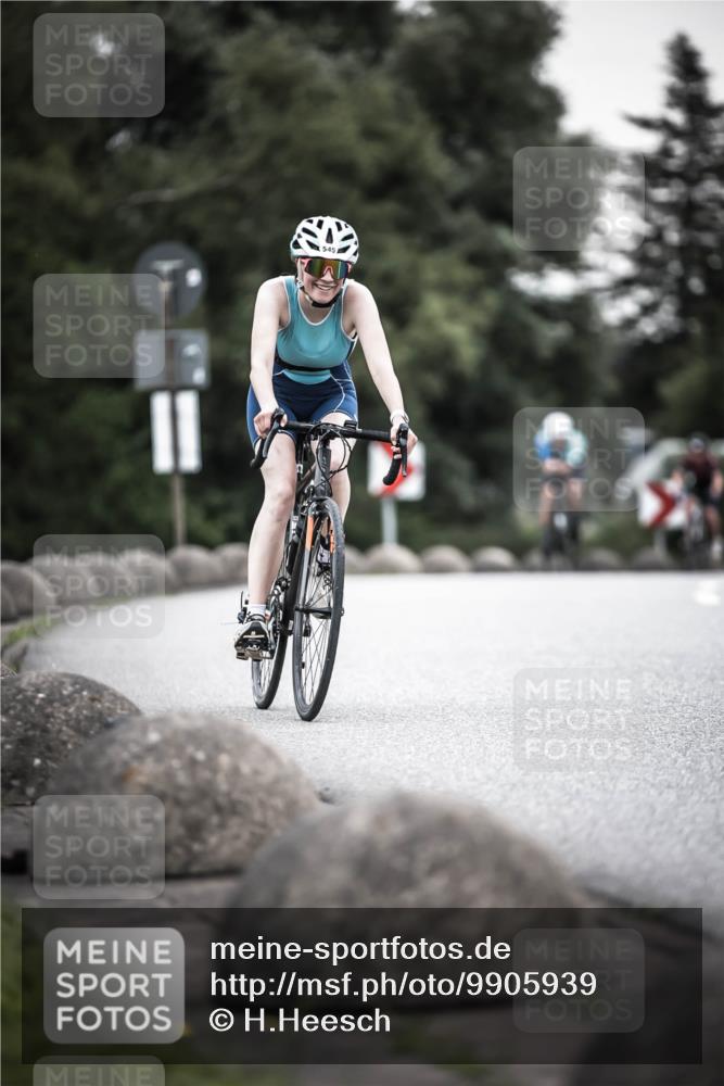 21.06.2026 - 29. Vierlanden-Triathlon H.Heesch http://msf.ph/oto/9905939 21.06.2026 10:24:26 Radfahren 74, 84, 94, 169, 196, 370, 377, 545, 552, 622 meine-sportfotos.de