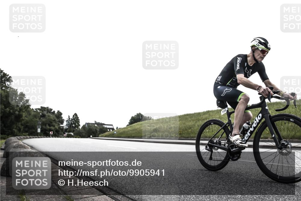 21.06.2026 - 29. Vierlanden-Triathlon H.Heesch http://msf.ph/oto/9905941 21.06.2026 11:20:17 Radfahren 5, 50, 86, 167, 777, 798 meine-sportfotos.de
