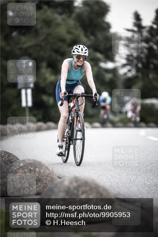 21.06.2026 - 29. Vierlanden-Triathlon H.Heesch http://msf.ph/oto/9905953 21.06.2026 10:24:26 Radfahren 74, 84, 94, 169, 196, 370, 377, 545, 552, 622 meine-sportfotos.de