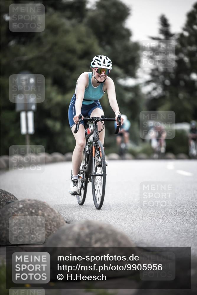 21.06.2026 - 29. Vierlanden-Triathlon H.Heesch http://msf.ph/oto/9905956 21.06.2026 10:24:26 Radfahren 74, 84, 94, 169, 196, 370, 377, 545, 552, 622 meine-sportfotos.de